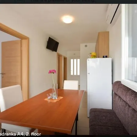 Daire Cozy Two Bedroom With Sea View Zadar